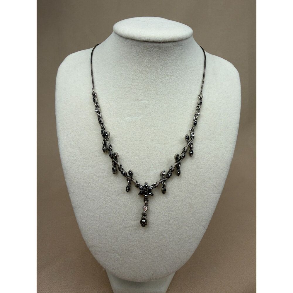 Vintage 1990s Dark Gunmetal Floral Vine Y-Necklace